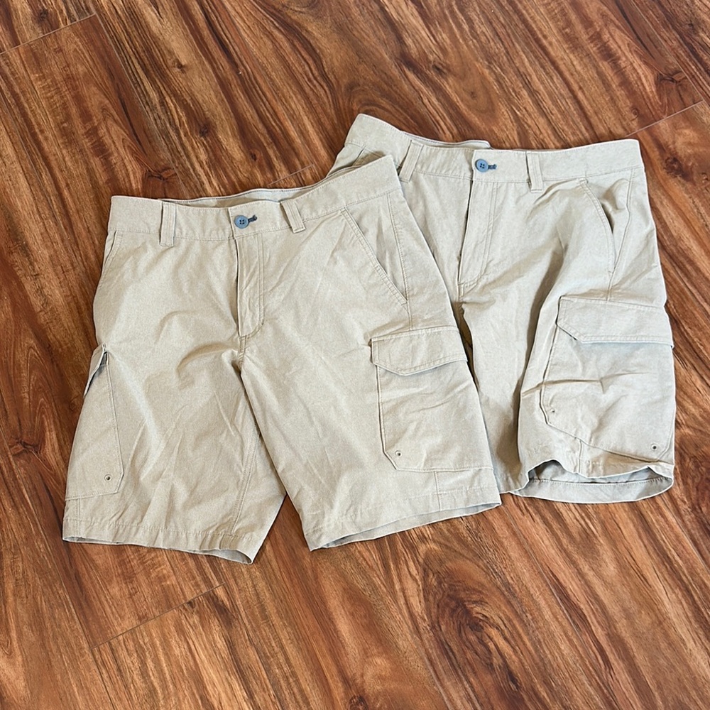 Eddie Bauer Men’s Tan Cargo Shorts